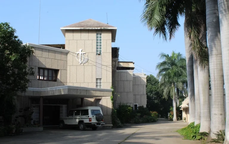 HOLY-SPIRIT-CONVENT-INDORE